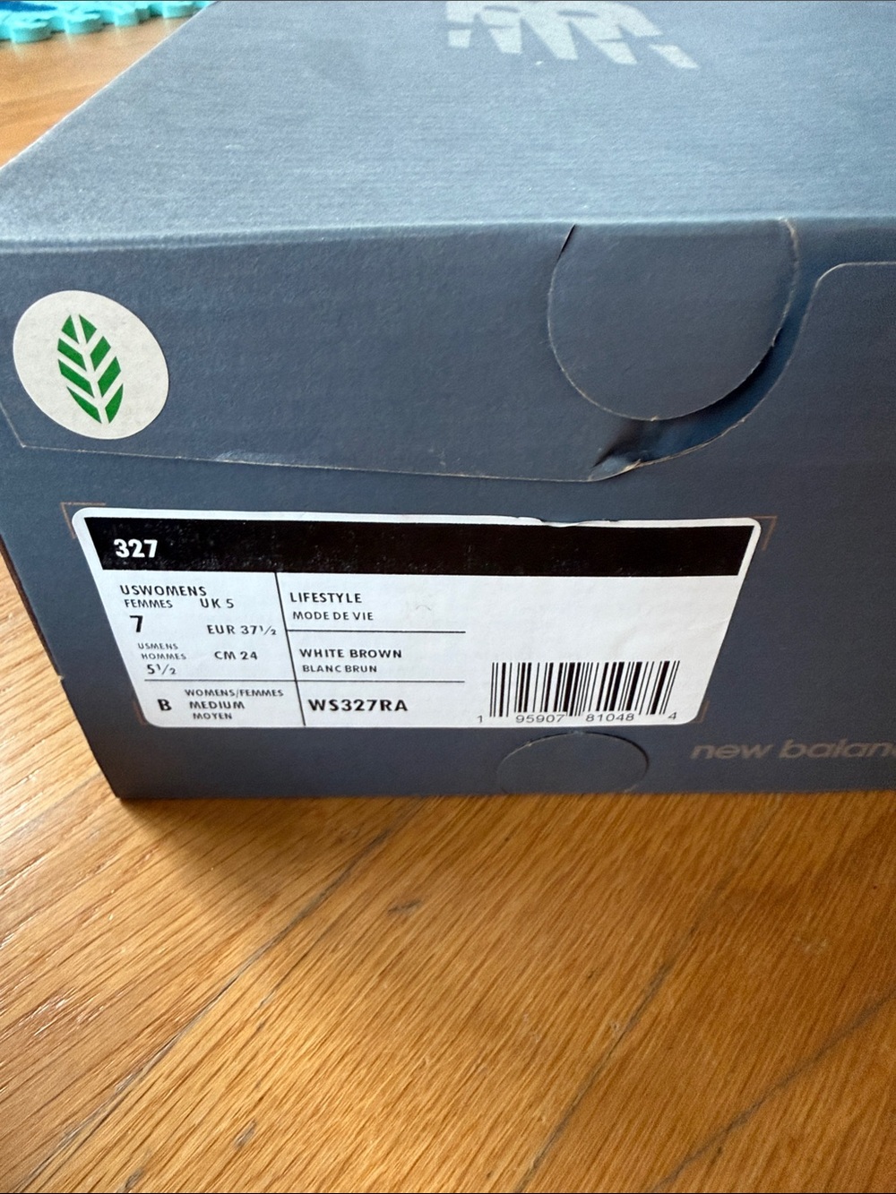 New Balance - Picture 3 of 3